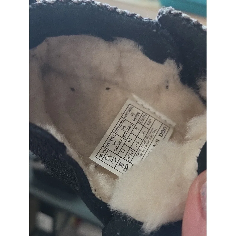 UGG Tasman Suede Slipper Baby Toddler Black Moccassin Shearling Warm‎ Plush 2 3